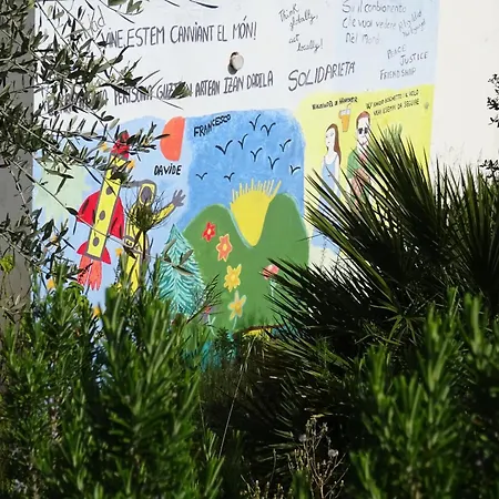 Casa Per Ferie Villaggiocarovana * Castiadas