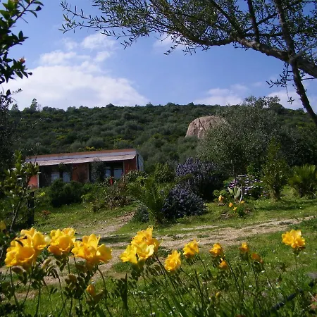Casa Per Ferie Villaggiocarovana Ferienhaus *