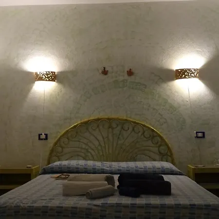 Casa Per Ferie Villaggiocarovana Vakantiehuis *