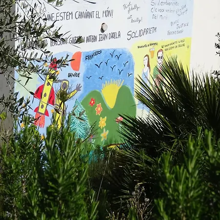 Casa Per Ferie Villaggiocarovana * Castiadas