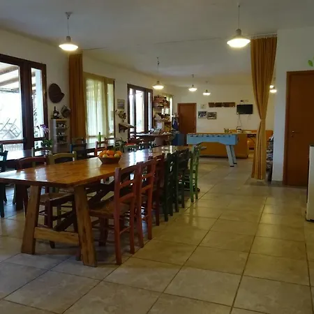 別荘 Casa Per Ferie Villaggiocarovana